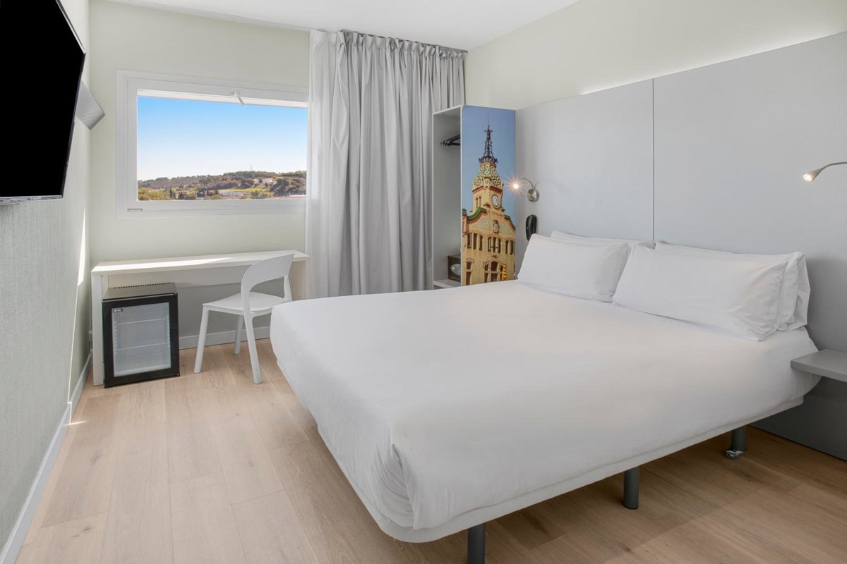Hotel · B&B HOTEL Figueres, Figueres