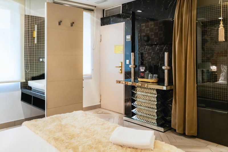 Abalú Collection Hotel Boutique Gran Via, Madrid, Spain