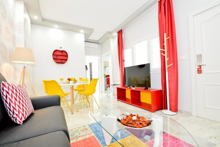 The Zentral Arenal Suites, Seville, Испания
