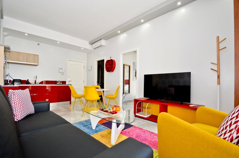 The Zentral Arenal Suites, Seville, Испания
