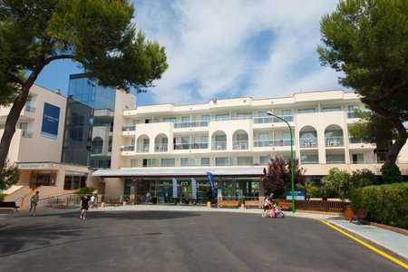 Grupotel Alcudia Pins 3 SUP, Playa de Muro, Spain