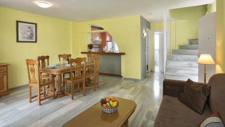 Apartamentos Ona Campanario, Mijas, Spain