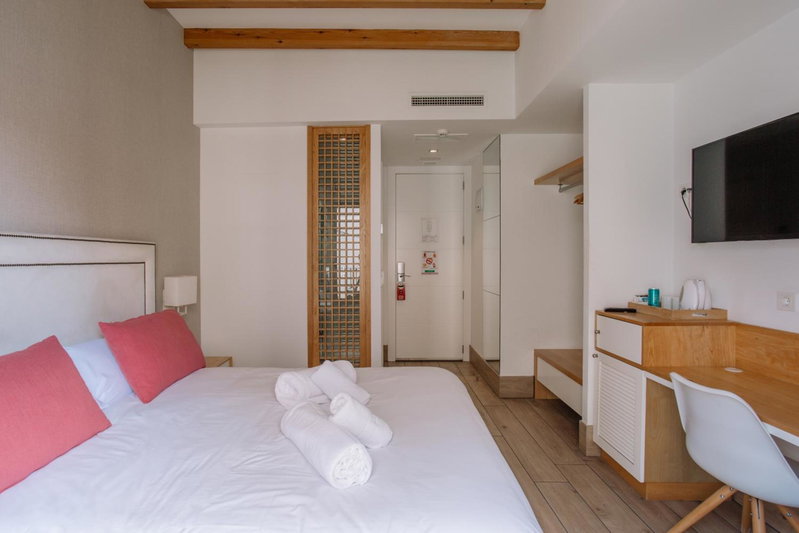 Rosal by Seaward Suites, Villajoyosa, Spain