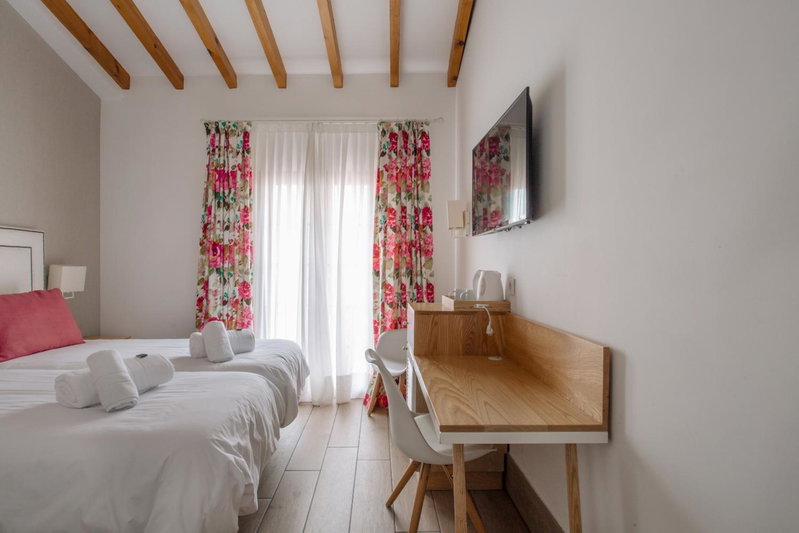 Rosal by Seaward Suites, Villajoyosa, Spain