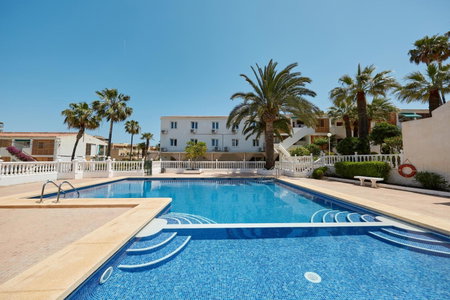 Amor de Helene, Alicante, Spain
