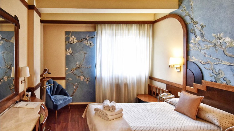 Hotel Maria Luisa, Burgos, Spain