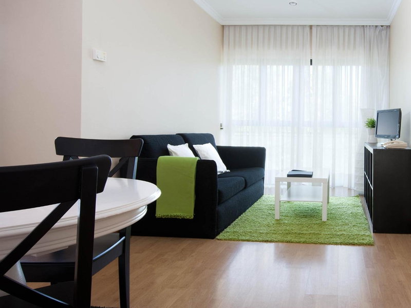 Apartamentos TH La Florida, Madrid, Spain