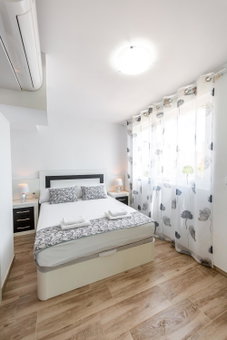 Sonrisa Apartments, Benidorm, Испания