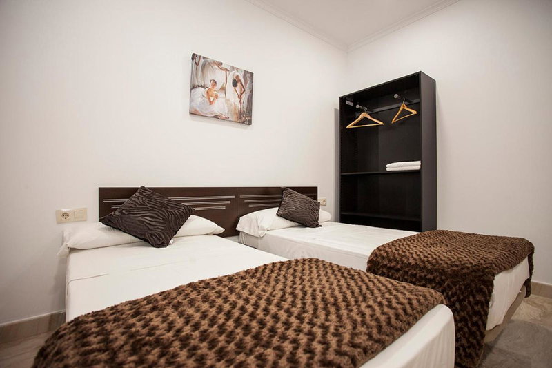 Hostal Rincón de Sol - Puerta del Sol - Self Check-in, Madrid, Spain