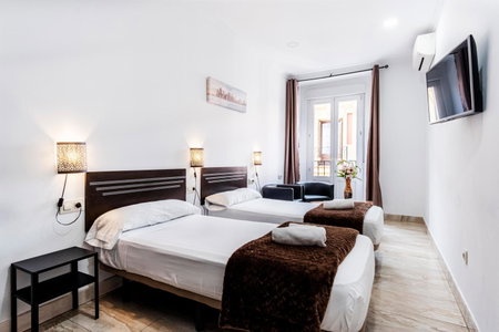 Hostal Rincón de Sol - Puerta del Sol - Self Check-in, Madrid, Spain