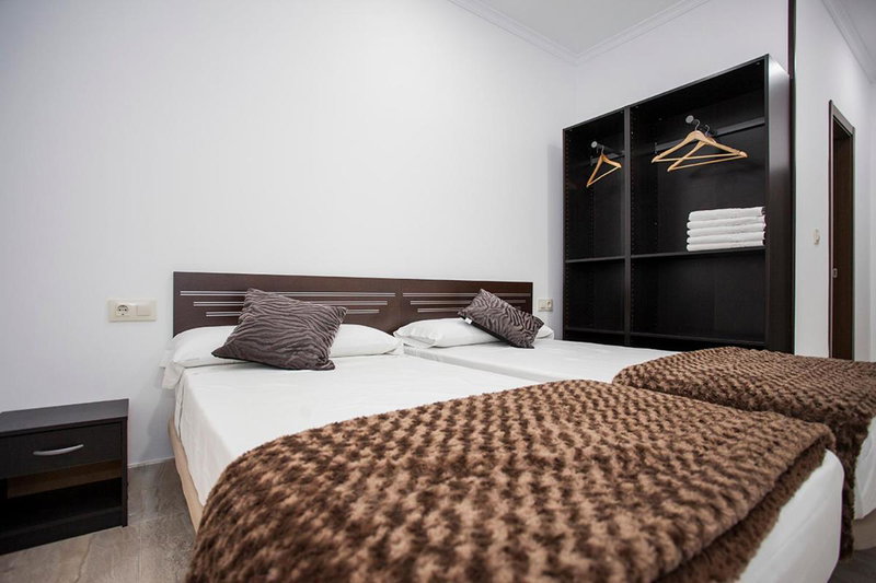 Hostal Rincón de Sol - Puerta del Sol - Self Check-in, Madrid, Spain
