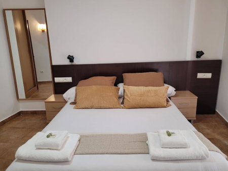 Living Valencia Apartments - Merced, Valencia, Испания