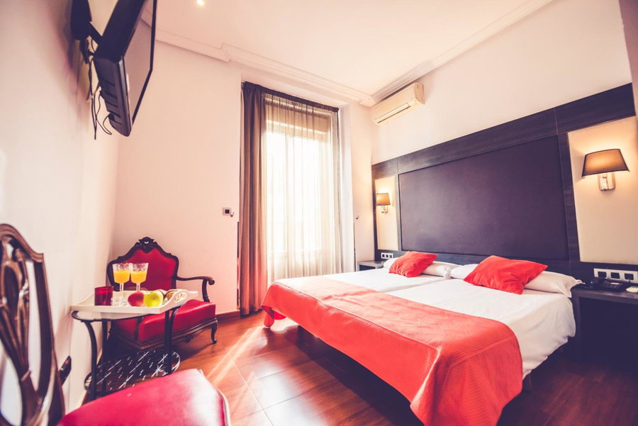 Hostal Sol Los Angeles, Madrid, España