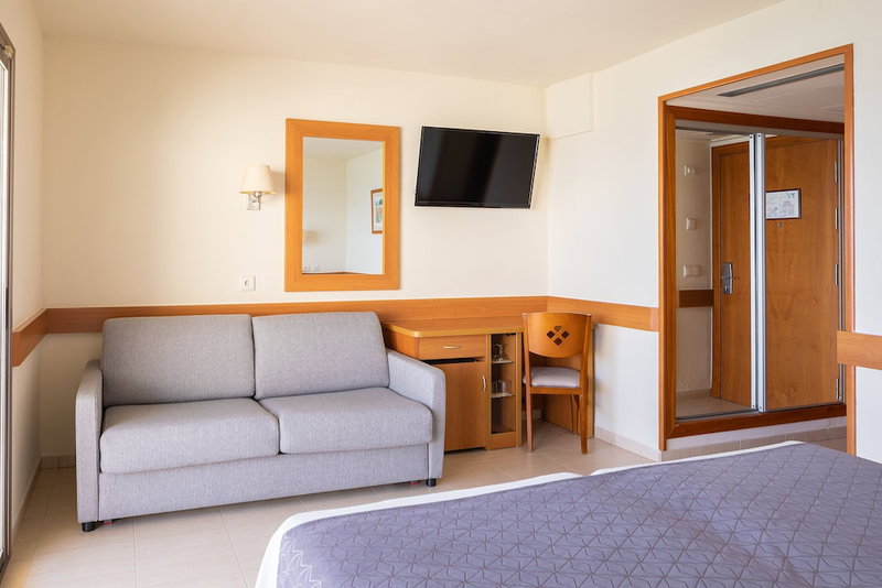 htop Pineda Palace & SPA - Adults Only, Pineda de Mar, Spain