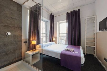Hostal Mayerling Centro, Barcelona, Spain
