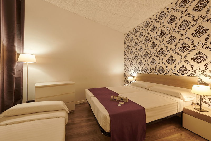Hostal Mayerling Centro, Barcelona, Spain