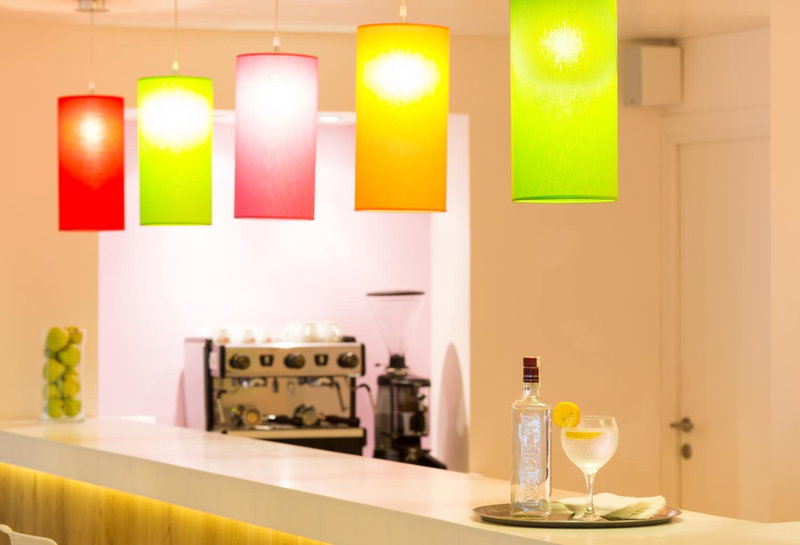 Hotel Cenit & Apts Sol y Viento, Ibiza Town, Испания