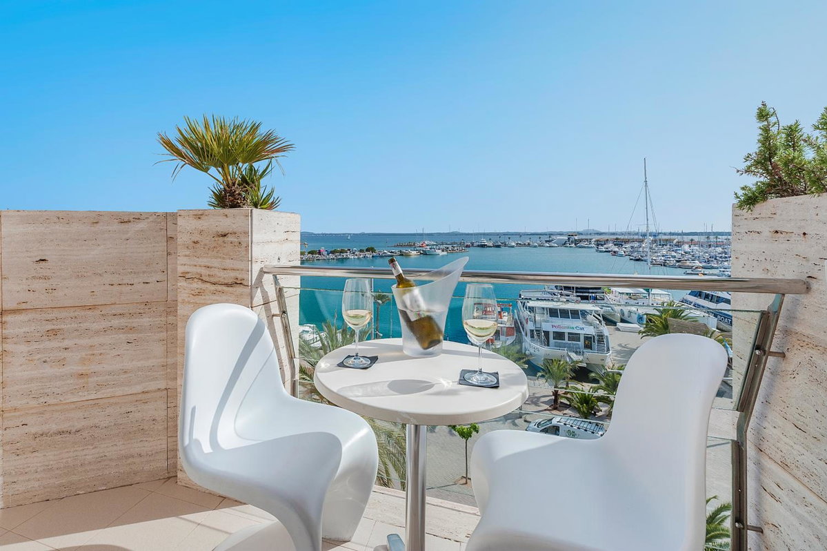 Hotel · Hostal Brisa Marina, Port D'Alcudia