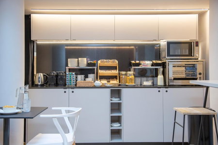 Aila II Hotel Boutique by SingularStays - Digital Access, Burjasot, Spain