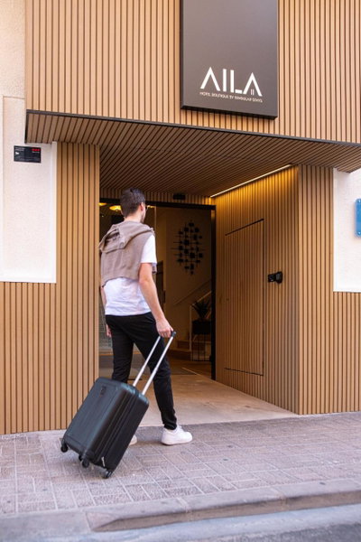 Aila II Hotel Boutique by SingularStays - Digital Access, Burjasot, Spain
