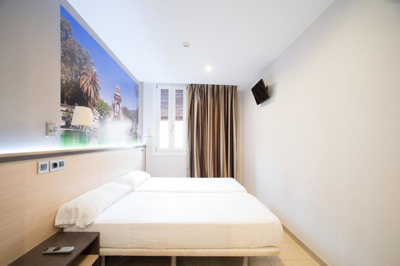 Hostal Las Flores Ramblas, Barcelona, Spain