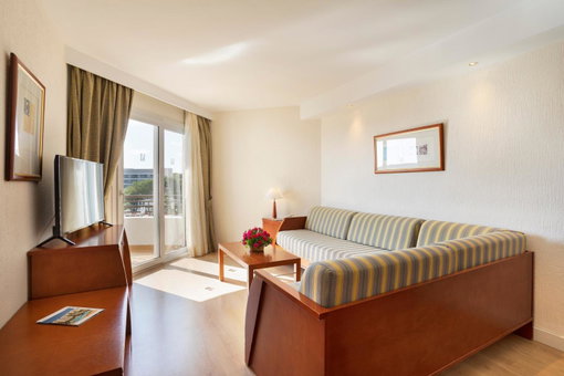 Hipotels Dunas Aparthotel, Cala Millor, Spain