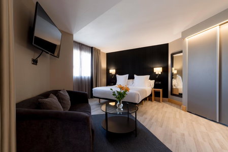 Hotel Plaza, A Coruña, Испания