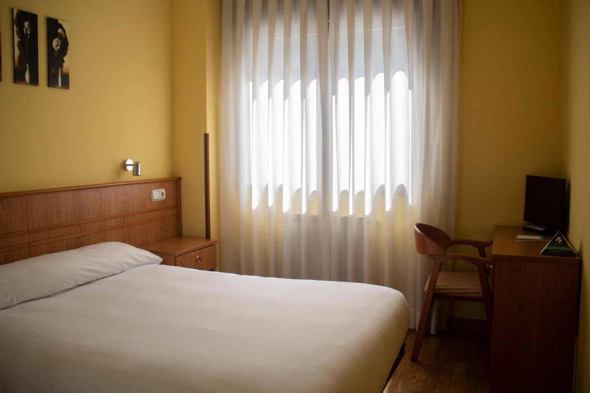 Hotel · Alda Estación Oviedo, Oviedo
