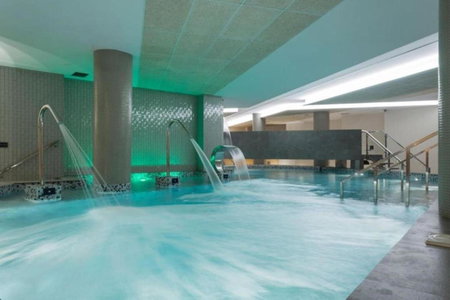 Spa Suites Odeón, Narón, Spain