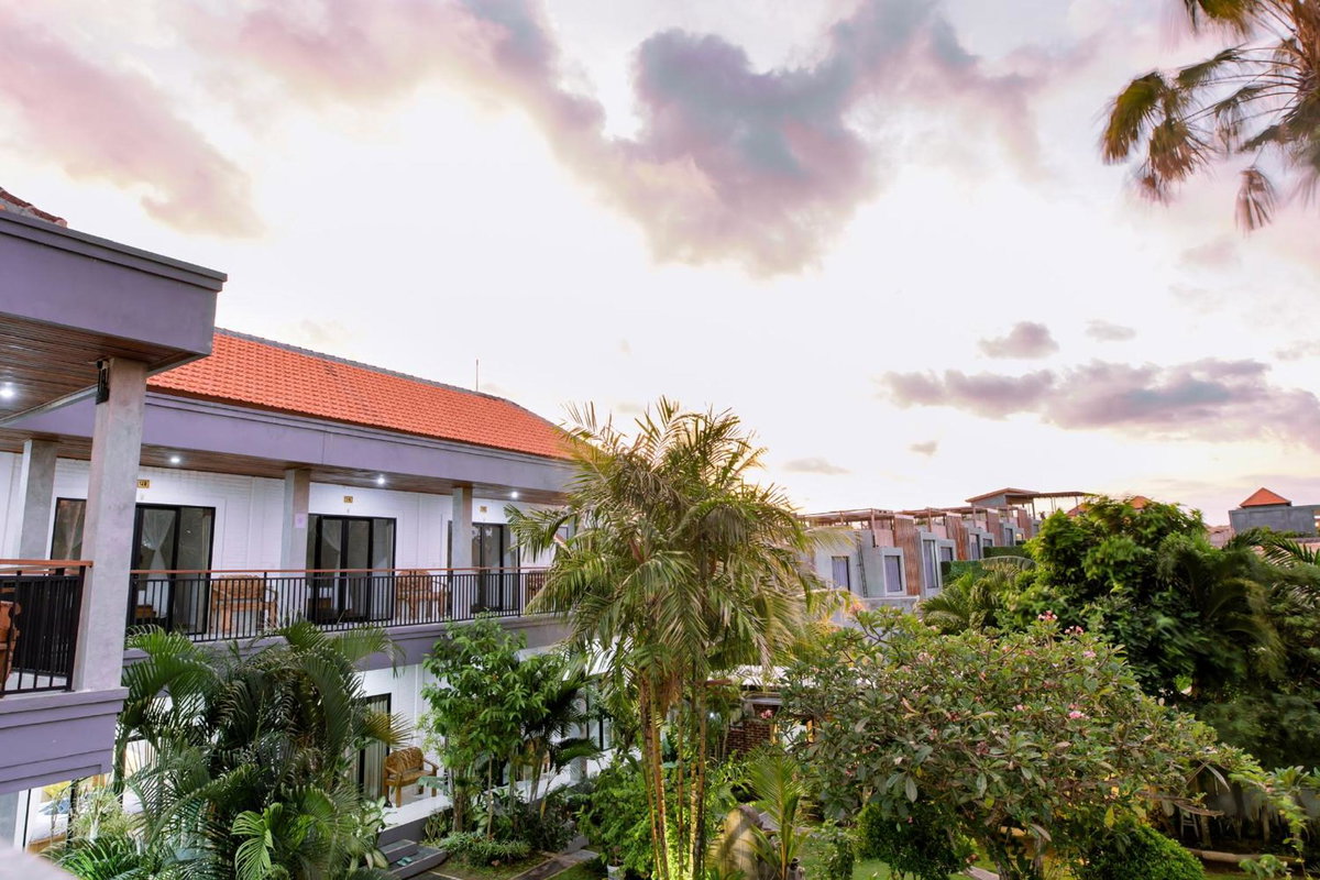 Lemon Guest House, Индонезия