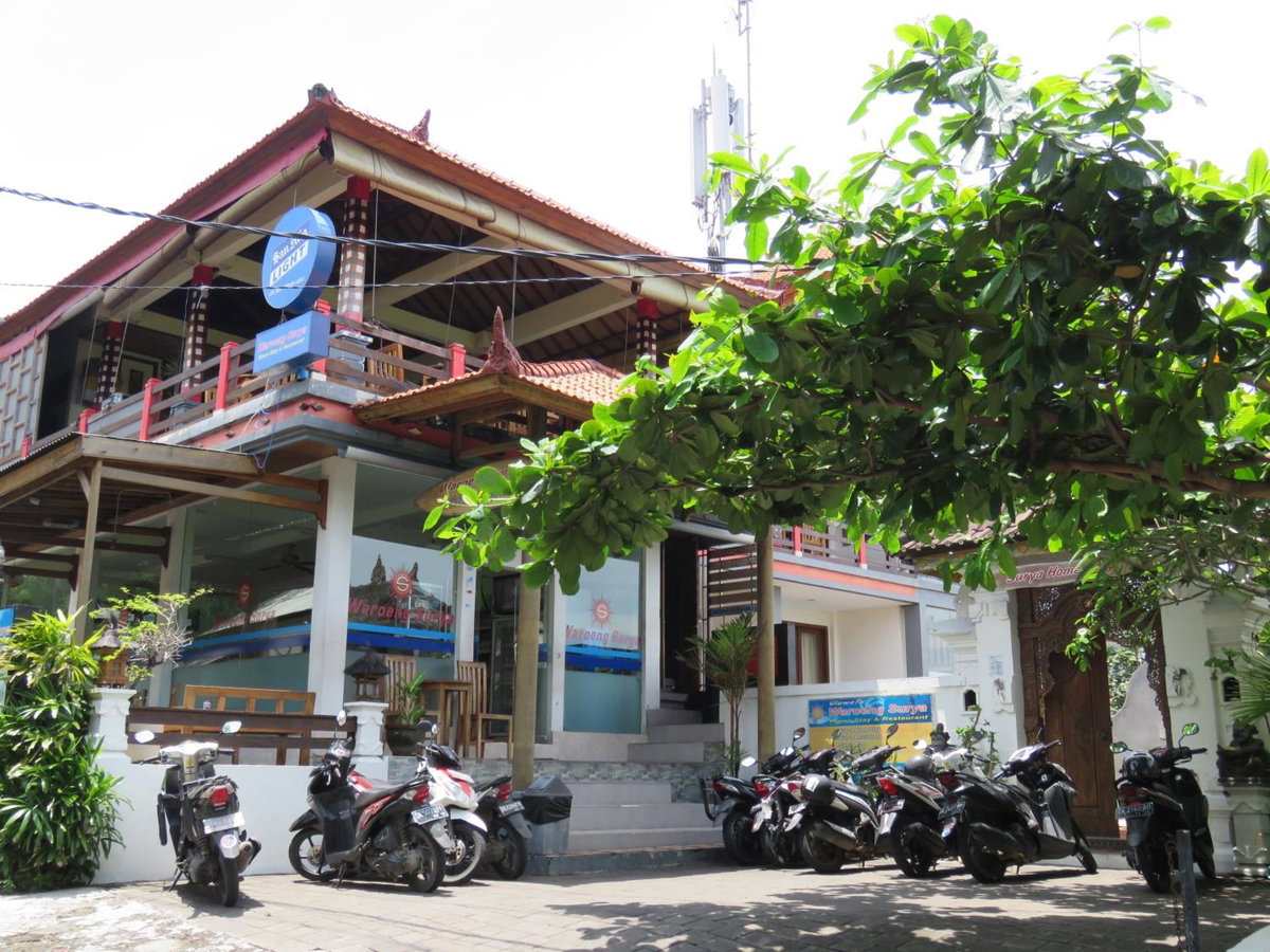 Hotel · Waroeng Surya Home Stay, Uluwatu