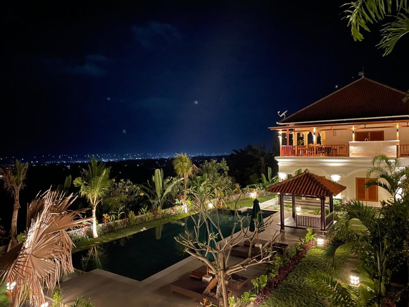 Villa Mata Hari, Panji, Indonesia