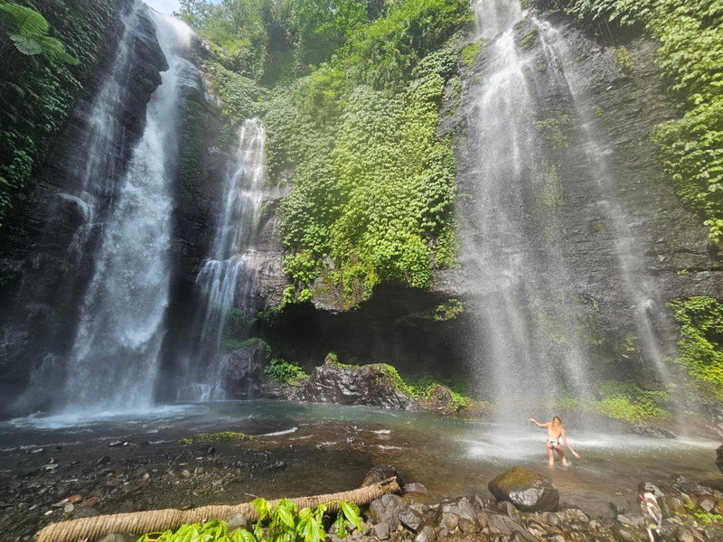 Villa Markisa Pakisan, Singaraja, Indonesia