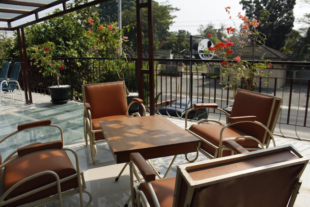 Omah Njonja Bed & Brasserie, Indonesien