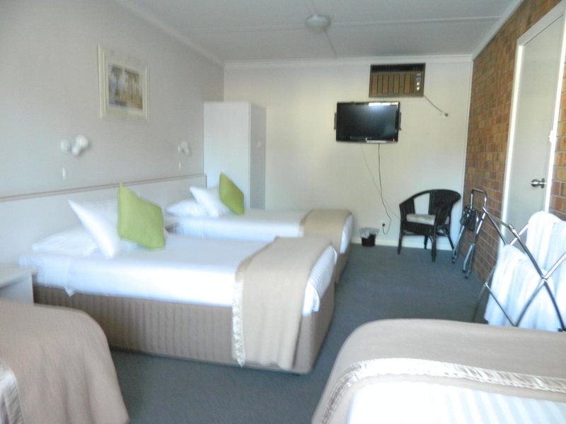 Orana Windmill Motel, Gilgandra, Australia