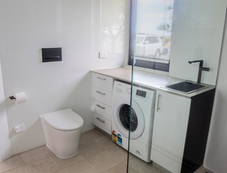 Modra's Apartments, Tumby Bay, Australia