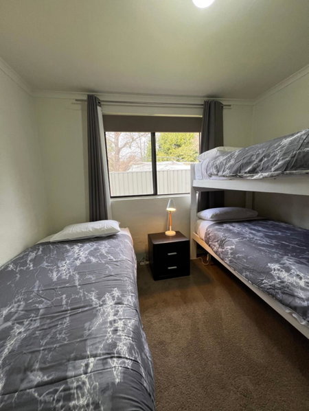 Willow Dene Holiday Apartments, Bright, Australia