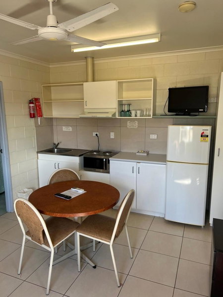 Broken Hill Outback View Holiday Park, Broken Hill, Australia