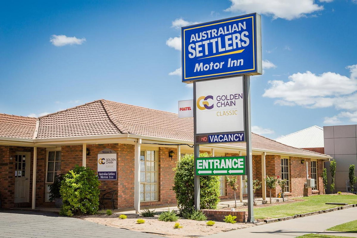 Hotel · Australian Settlers Motor Inn, Swan Hill