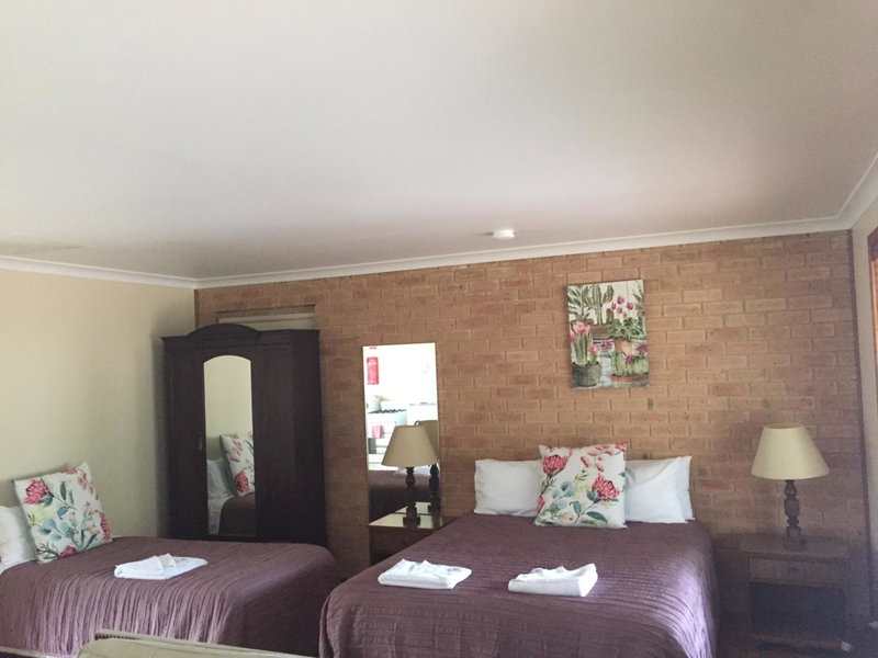 Travellers Rest Motel, Mundaring, Australia
