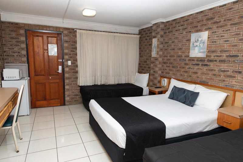 Lantern Motor Inn, Mackay, Australia