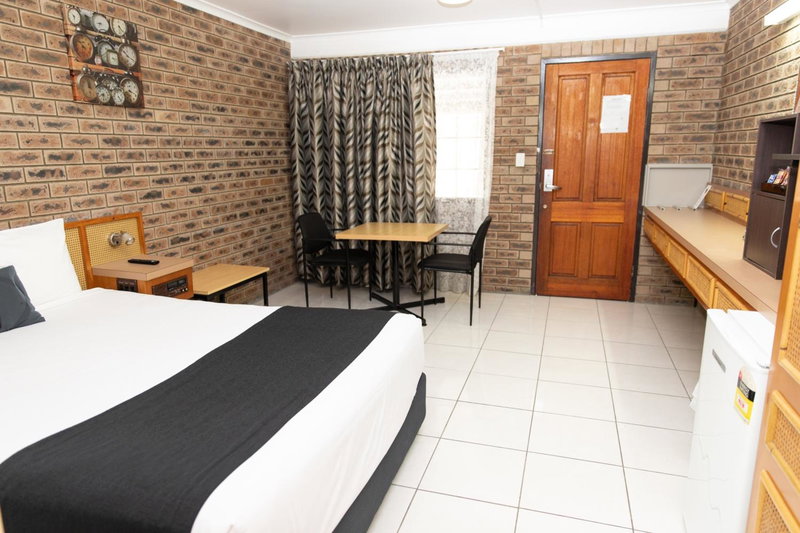 Lantern Motor Inn, Mackay, Australia