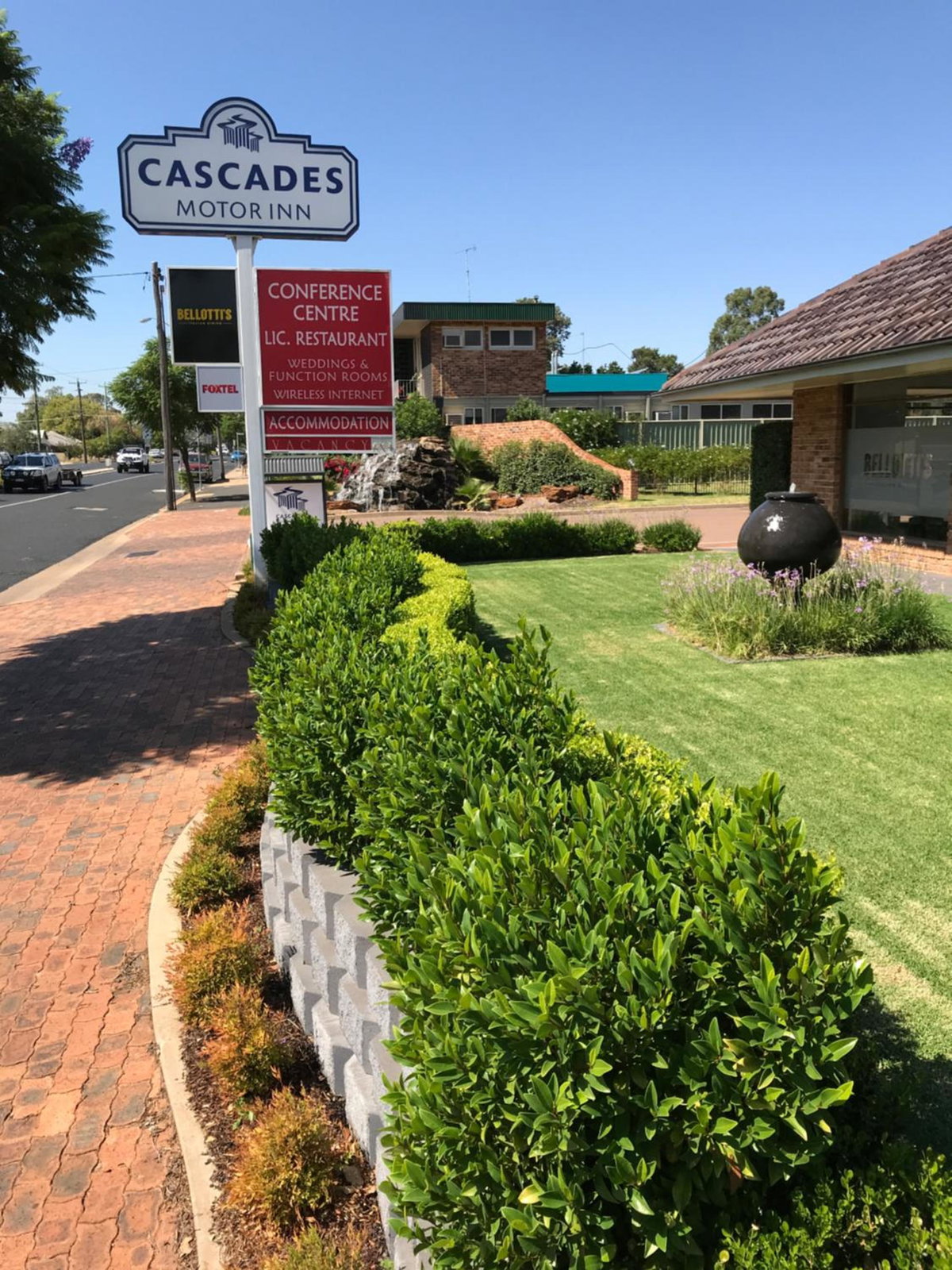 Cascades Motor Inn, Australia