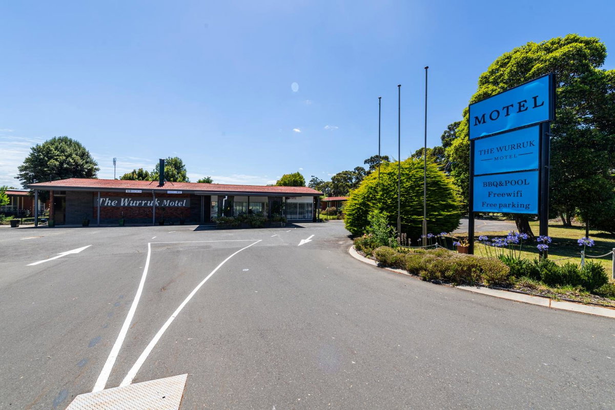 Aston Suites - Sale, Australia
