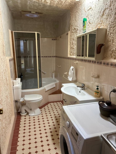 Down to Erth B&B, Coober Pedy, Australia
