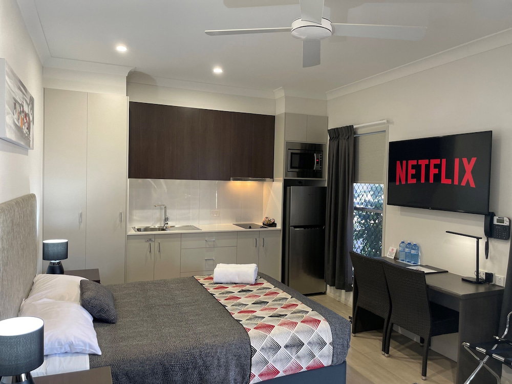 Hotel · Northpoint Motel, Harlaxton