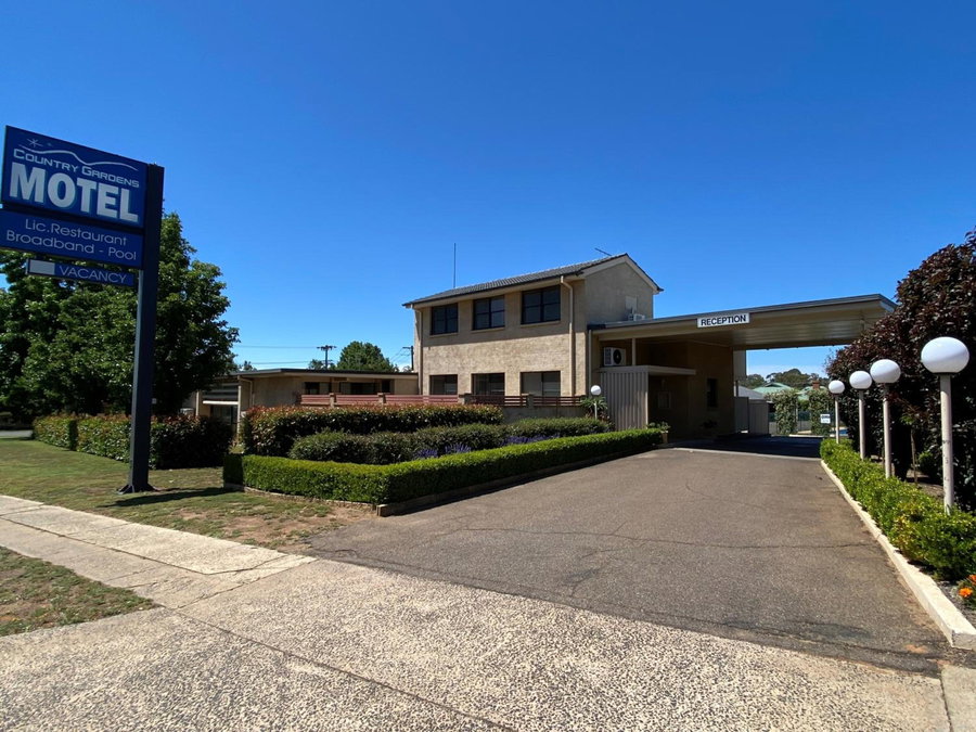 Country Gardens Motel, Coonabarabran, Australia