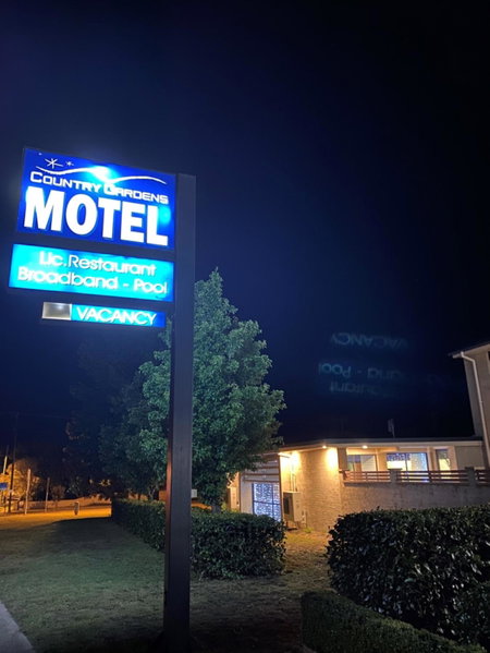 Country Gardens Motel, Coonabarabran, Australia