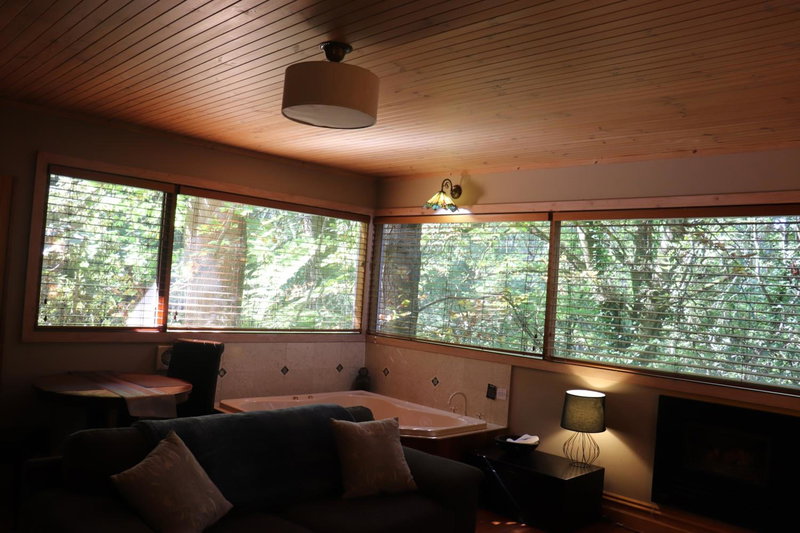 Linden Gardens Rainforest Retreat, Mount Dandenong, Australie