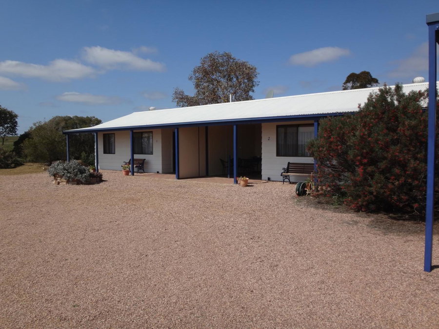 Windana Cottages, Hawker, Australia